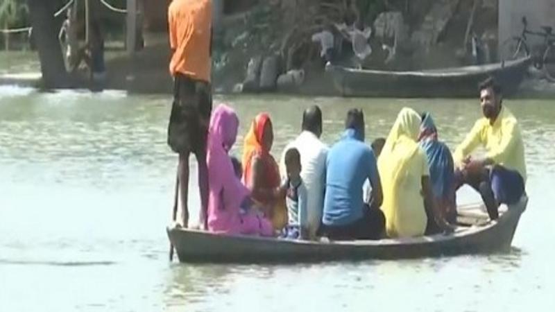 Several villages affected by floods in Gorakhpur as Saryu overflows