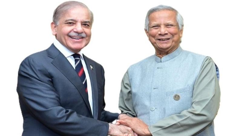 Shehbaz Sharif and Muhammad Yunus Meet in Cairo