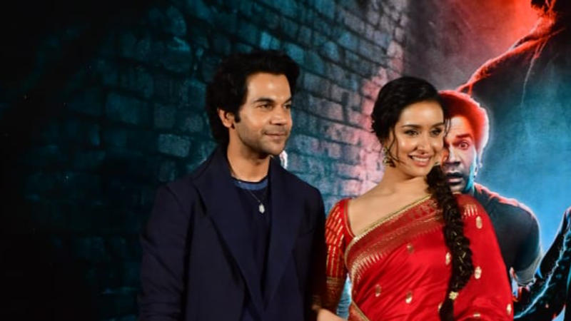  Shraddha Kapoor in Red Saree