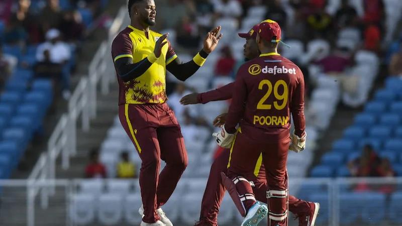 South africa lost 7 wickets on 20 runs aganist west indies wi vs sa t20 match highlights