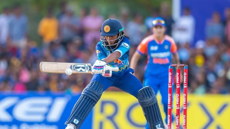 Sri Lanka beat India by 8 wickets