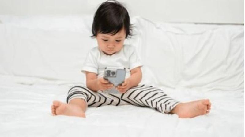 Sweden bans screen use for children