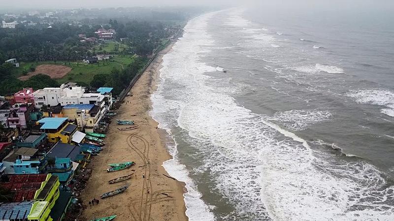 Tamil Nadu, Puducherry on alert as Cyclone Fengal intensifies 