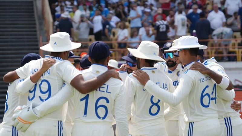 Team India huddle