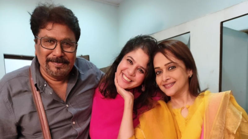 The cast of Son Pari reunites