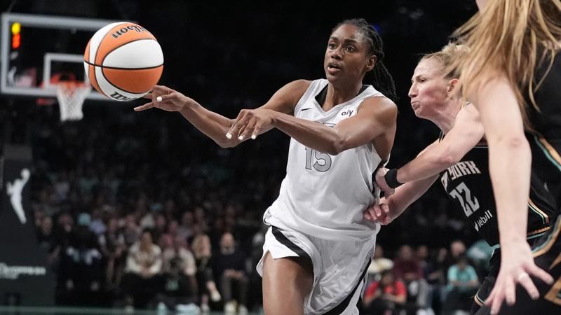 Tiffany Hayes wins WNBA Sixth Player of the Year award