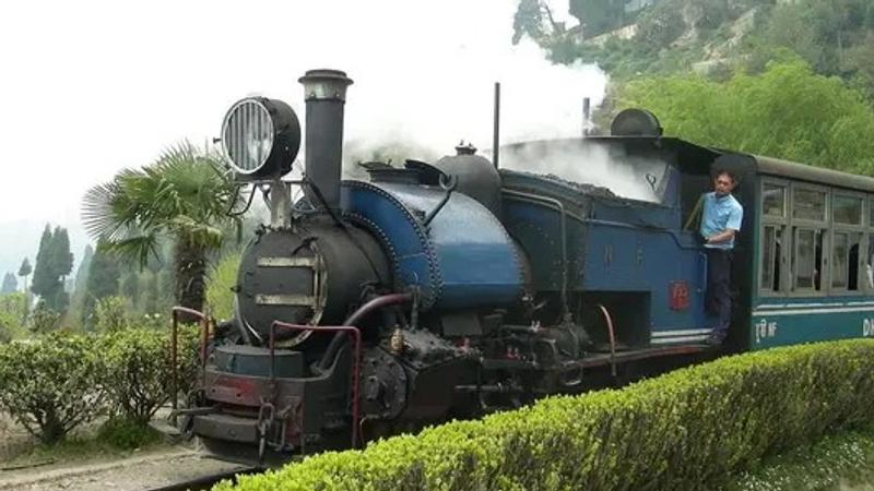 Timeless charm of Darjeeling's toy train