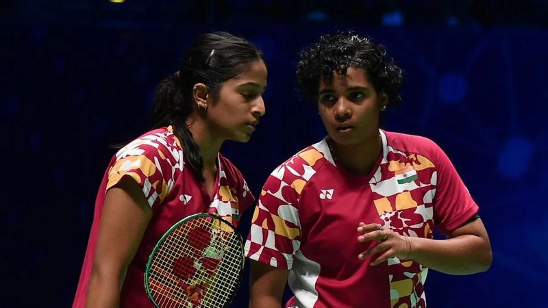 treesa jolly and gayatri gopichand won womens doubles title in syed modi international tournament