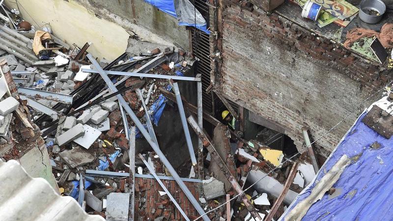 Two kids among 3 injured in Mumbai wall collapse