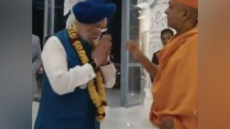 Union Minister Hardeep Singh Puri visits BAPS Hindu Mandir in Abu Dhabi, calls it a sentinel of ancient Indian culture