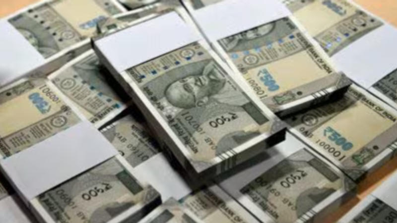 UP Men Printed Fake Rs 500 Notes After Tutorial On YouTube