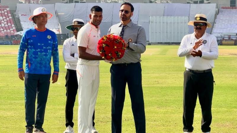 vidarbha big win over uttarakhand due to harsh dubey lethal bowling