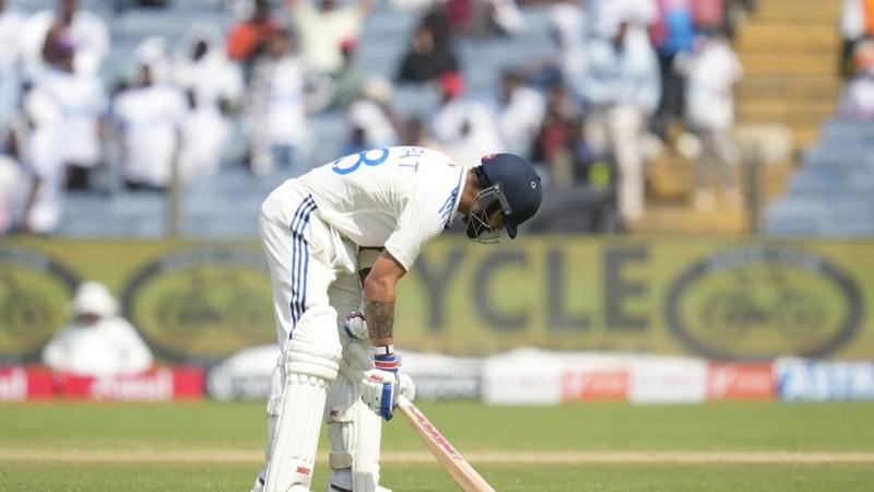 virat kohli lost his temper hit the bat over water box after flop batting against new zealand