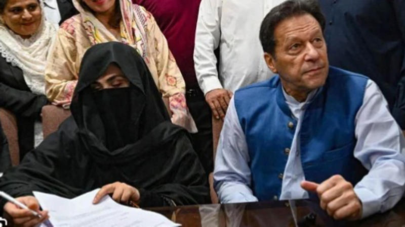 Imran Khan's wife Bushra Bibi breaks down in tears during court proceedings