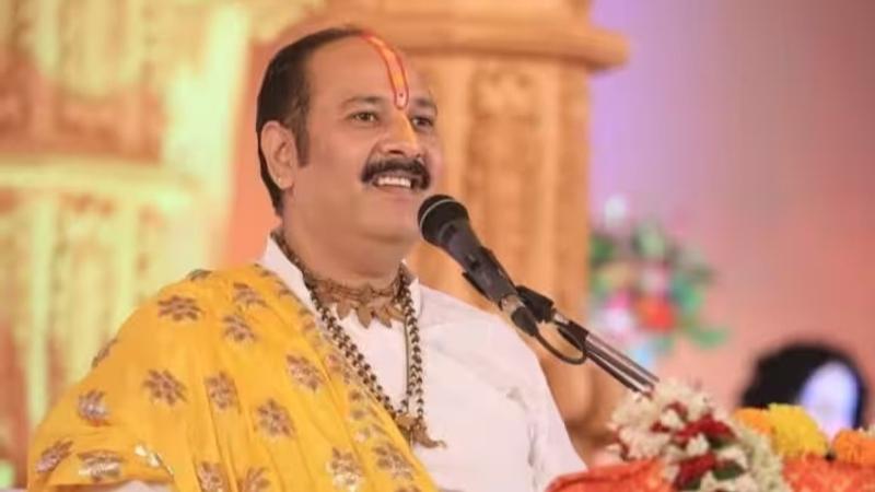 Pradeep Mishra apologized to Shreeji Radha Rani