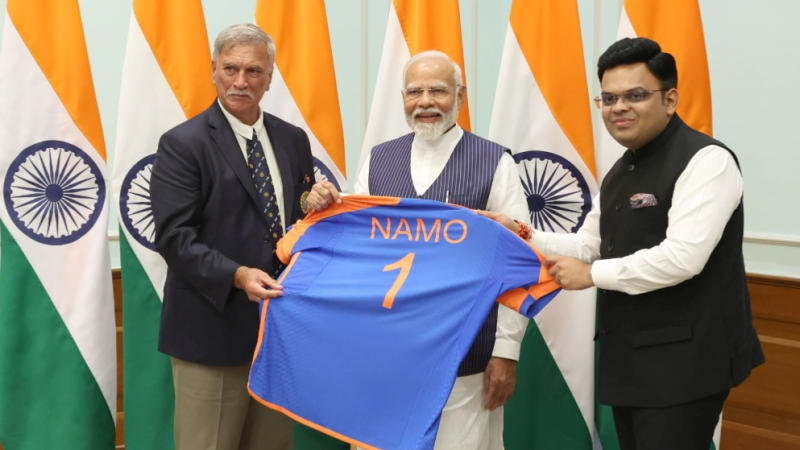 PM Modi gets presented with special 'NAMO' jersey from Jay Shah and Roger Binny.