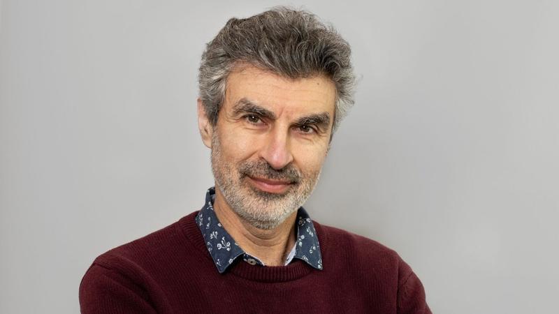 Yoshua Bengio