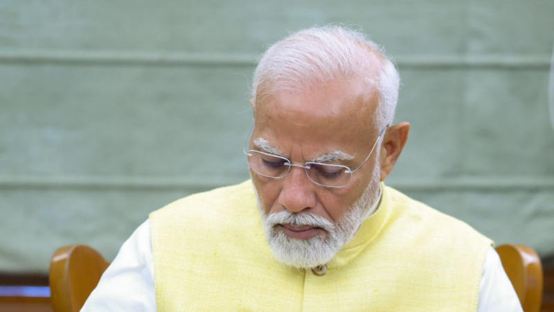 PM Modi Signs on Release of 17th Installment of Pm Kisan Nidhi