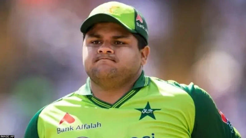 azam khan pakistan cricketer