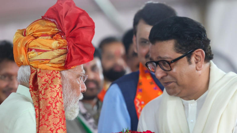 pm modi with raj thackeray