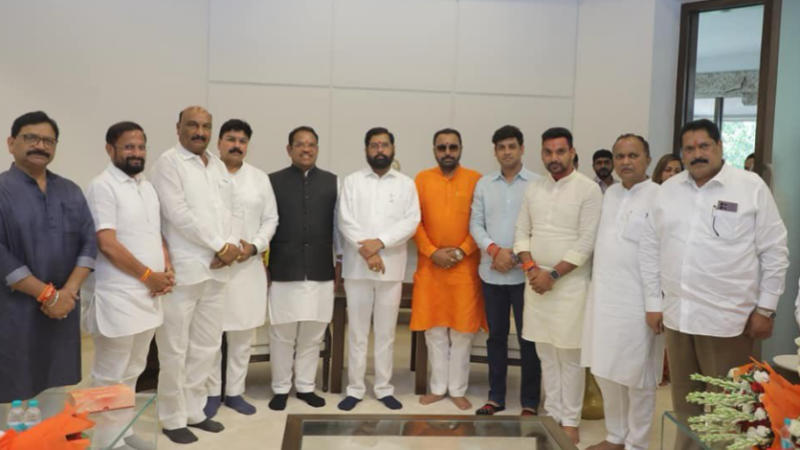 CM Eknath Shinde meet MPs