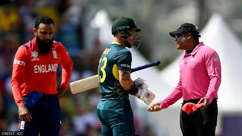 Mathew Wade reprimanded for expressing displeasure over umpire's decision