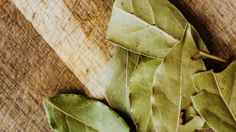 bay leaves