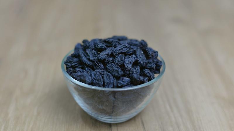 Black Raisins