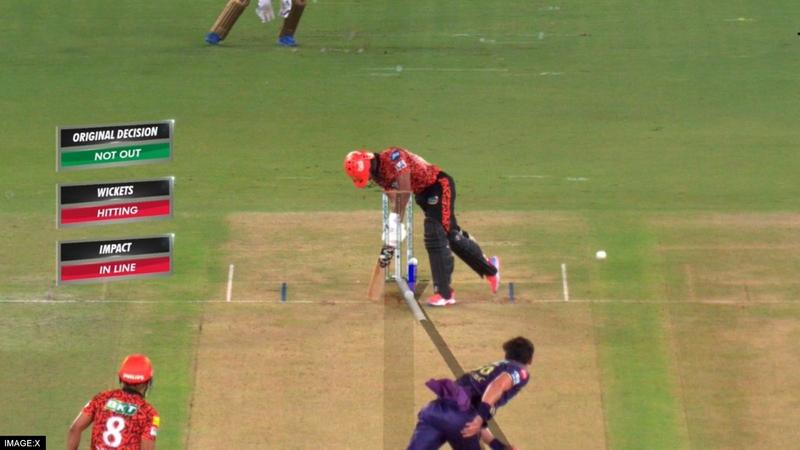 Rahul Tripathi was out there, but KKR did not take review