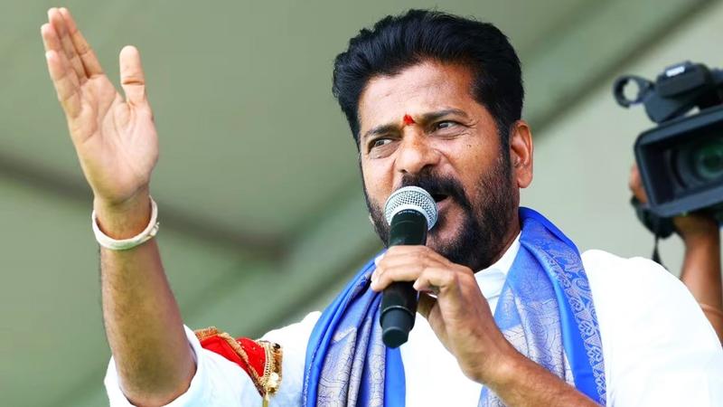 telangana cm revanth reddy compared pm modi with black cobra