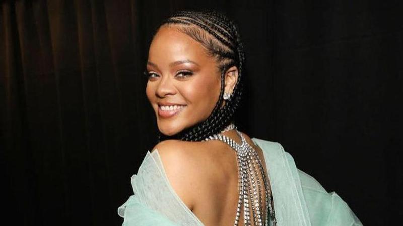 Rihanna's foundation donates USD 15 million to mental health services & COVID-19 pandemic