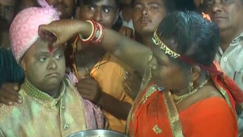 This Gujarat man had a lavish wedding, but no bride!