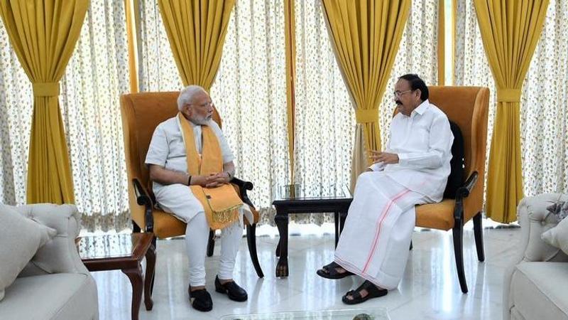 PM Modi calls on Vice President Venkaiah Naidu, discusses a plethora of issues over breakfast