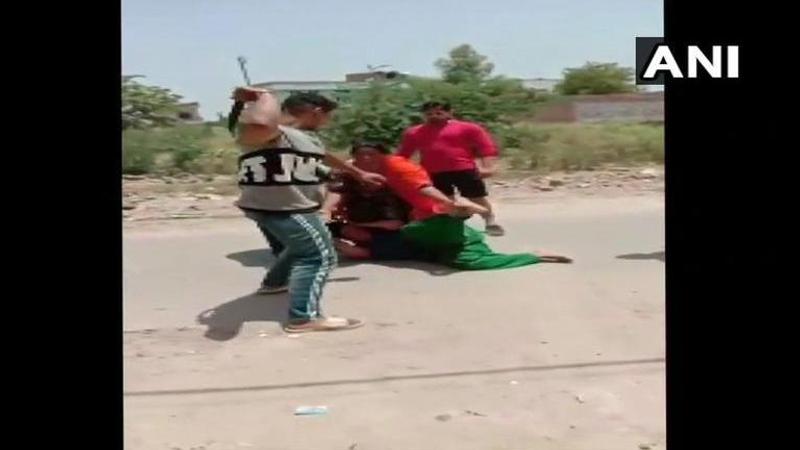 Brother of local Congress leader allegedly thrashes woman in Punjab after a fight over money