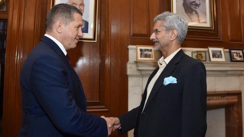 EAM Jaishankar, Russian deputy PM meet; discuss PM Modi's Vladivostok visit