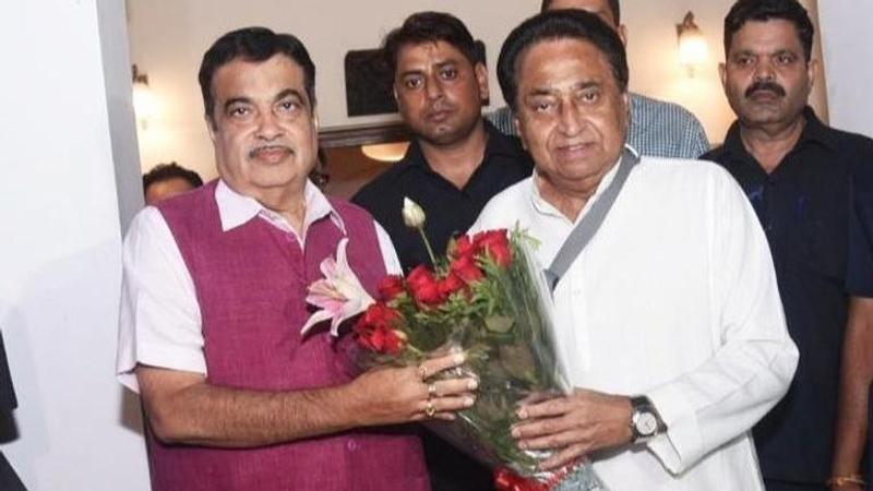 Madhya Pradesh CM Kamal Nath meets Union Transport Minister Nitin Gadkari over road projects in Madhya Pradesh