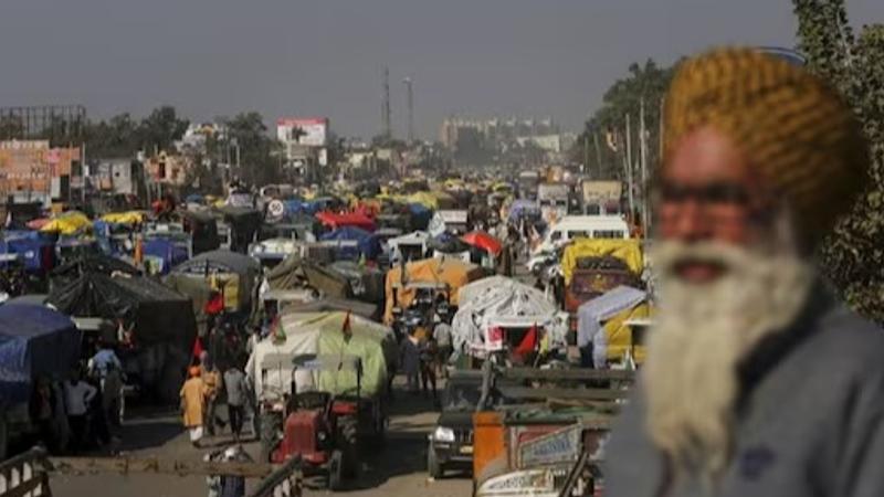 Kisan Andolan: With 6 Months' Food, Fuel In Trollies, Farmers Stock Up for Extended Protest