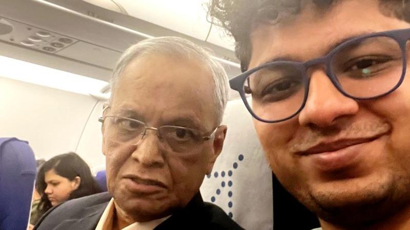 Naren Krishna shared a selfie with Infosys Co-founder Narayan Murthy.