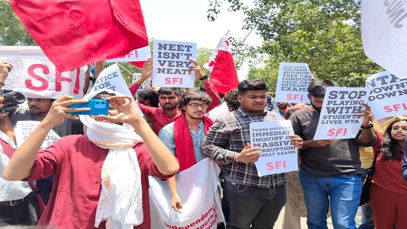 SFI protests against NEET irregularities 