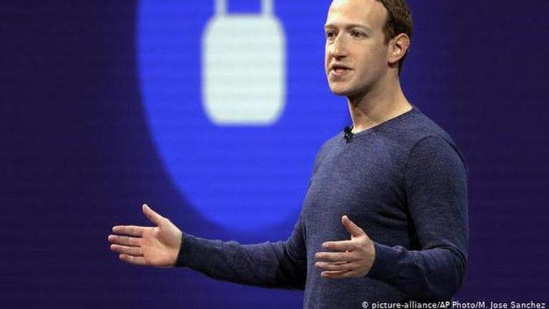 Mark Zuckerberg loses $7 billion after companies boycott Facebook ads