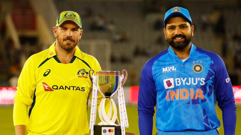 Aaron Finch with Rohit Sharma
