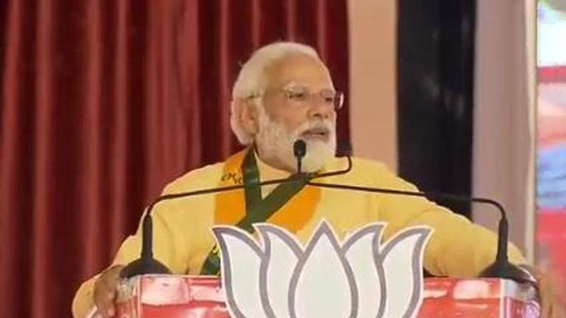 PM Modi Slams Congress Guarantee Of 'Garibi Hatao' As Its 'biggest ...