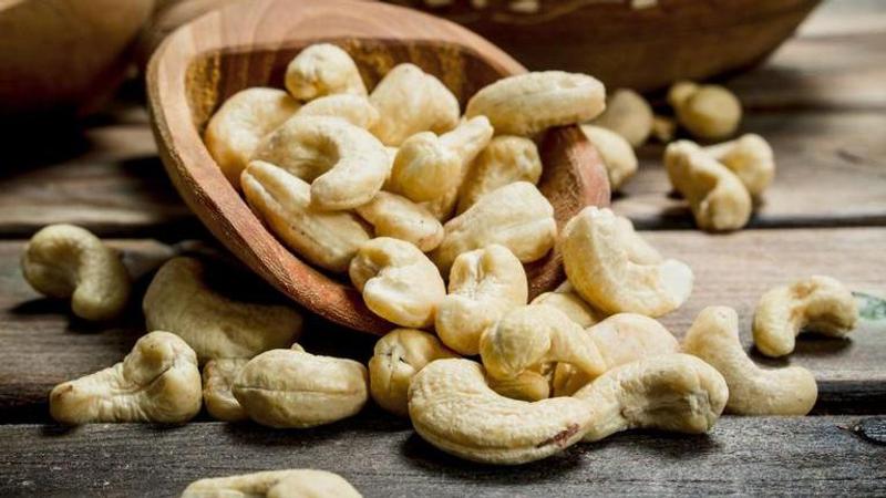 Cashews