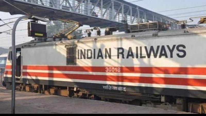 Maharashtra: 3300 from Jammu and Kashmir evacuated by 4 trains