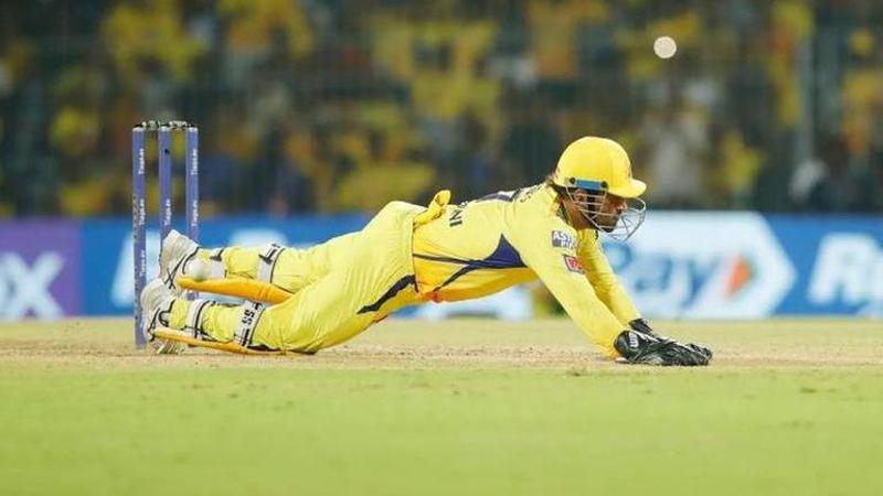 Ipl 2023 Csk Skipper Ms Dhoni Pulls Off A Freak Run Out Against Rr Watch Video Republic World 1062