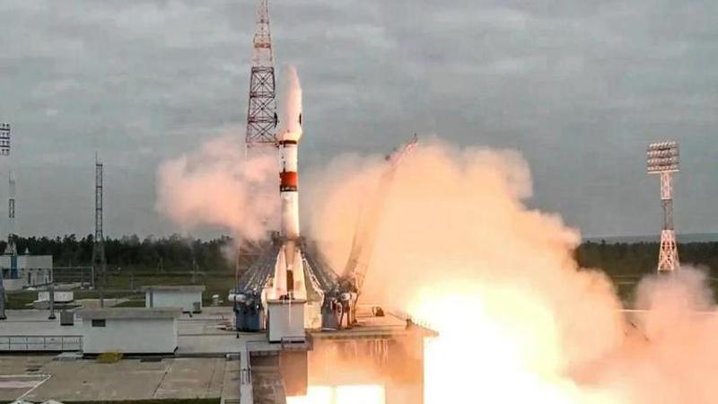 Soyuz- 2.1b rocket with the moon lander Luna-25 automatic station takes off from a launch pad (Image: AP)