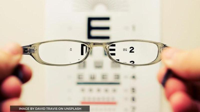 eye test how many 3s