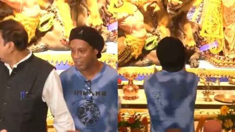 Ronaldinho visits Durga Puja pandal in Kolkata