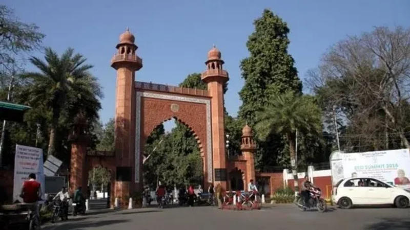 Will Minority Status be Restored for Aligarh Muslim University? 7-Judge SC Bench to Examine Today