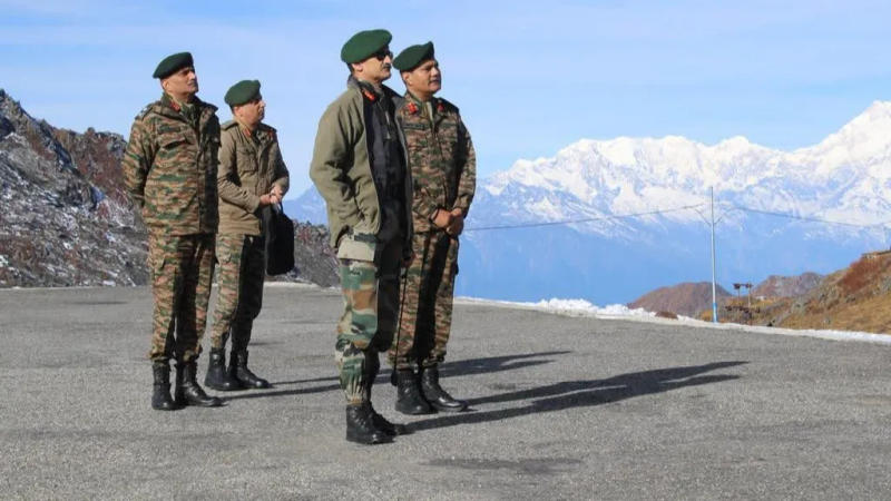 GOC Trishakti Corps visited the forward areas in Sikkim and reviewed the operational preparedness of the Formation